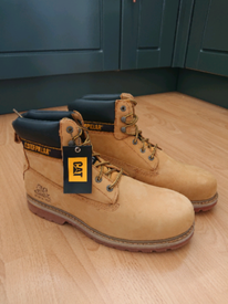 caterpillar boots perth